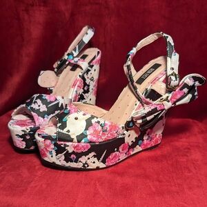 Iron Fist unicorn bunny super platform wedges - size 8